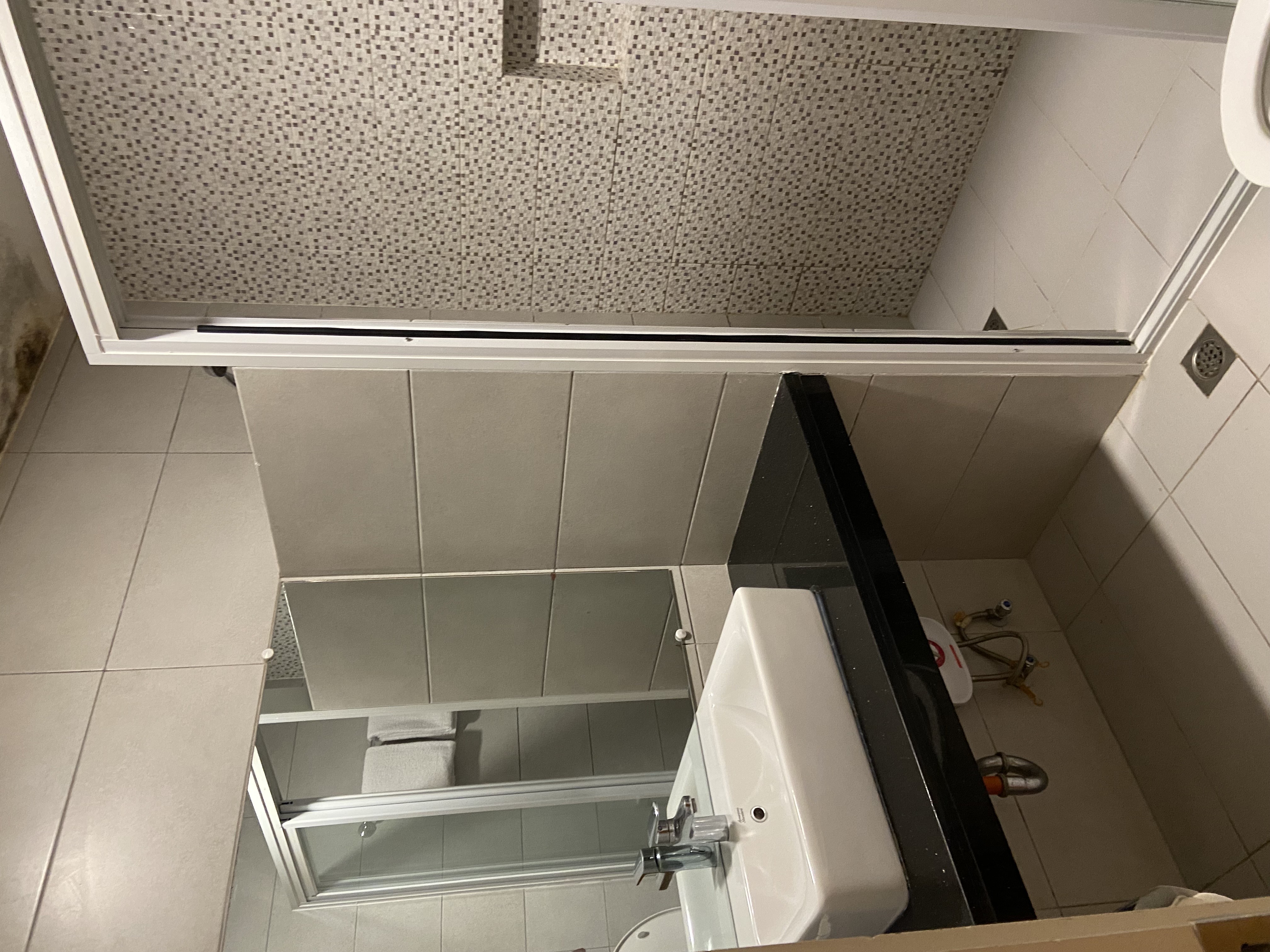 Standard Room - Image 23